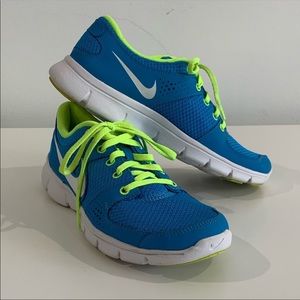 Nike Sneakers